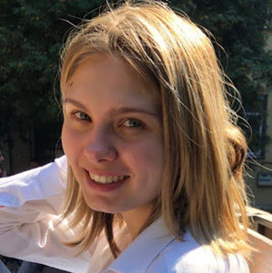 Meet your Posher, Alina